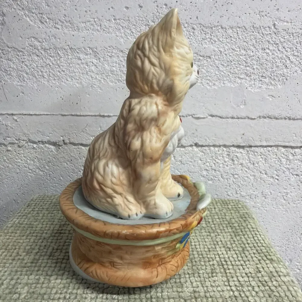 Vintage Music Box Orange Cat in Basket Plays 